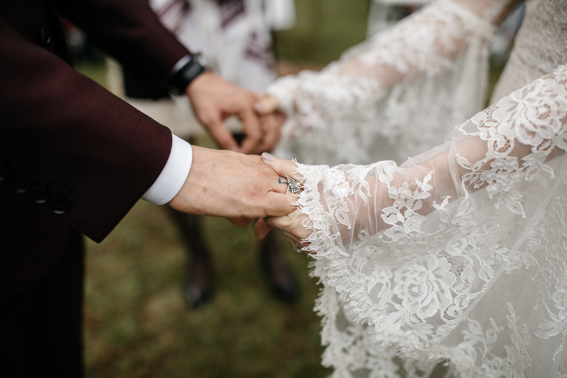 Rachel & David Boho Catskills wedding at Foxfire Moutain House by Jean-Laurent Gaudy
