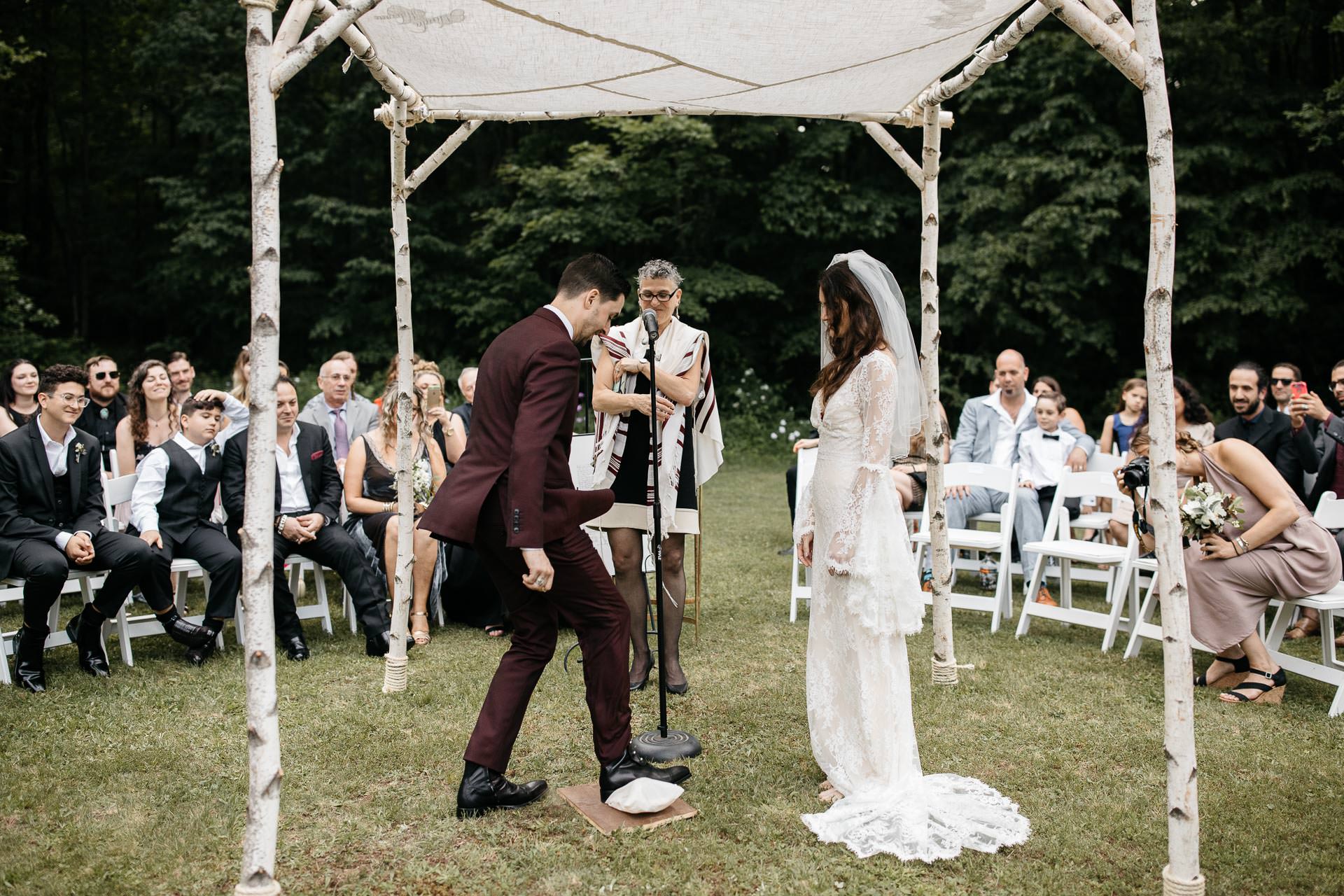 Rachel & David Boho Catskills wedding at Foxfire Moutain House by Jean-Laurent Gaudy