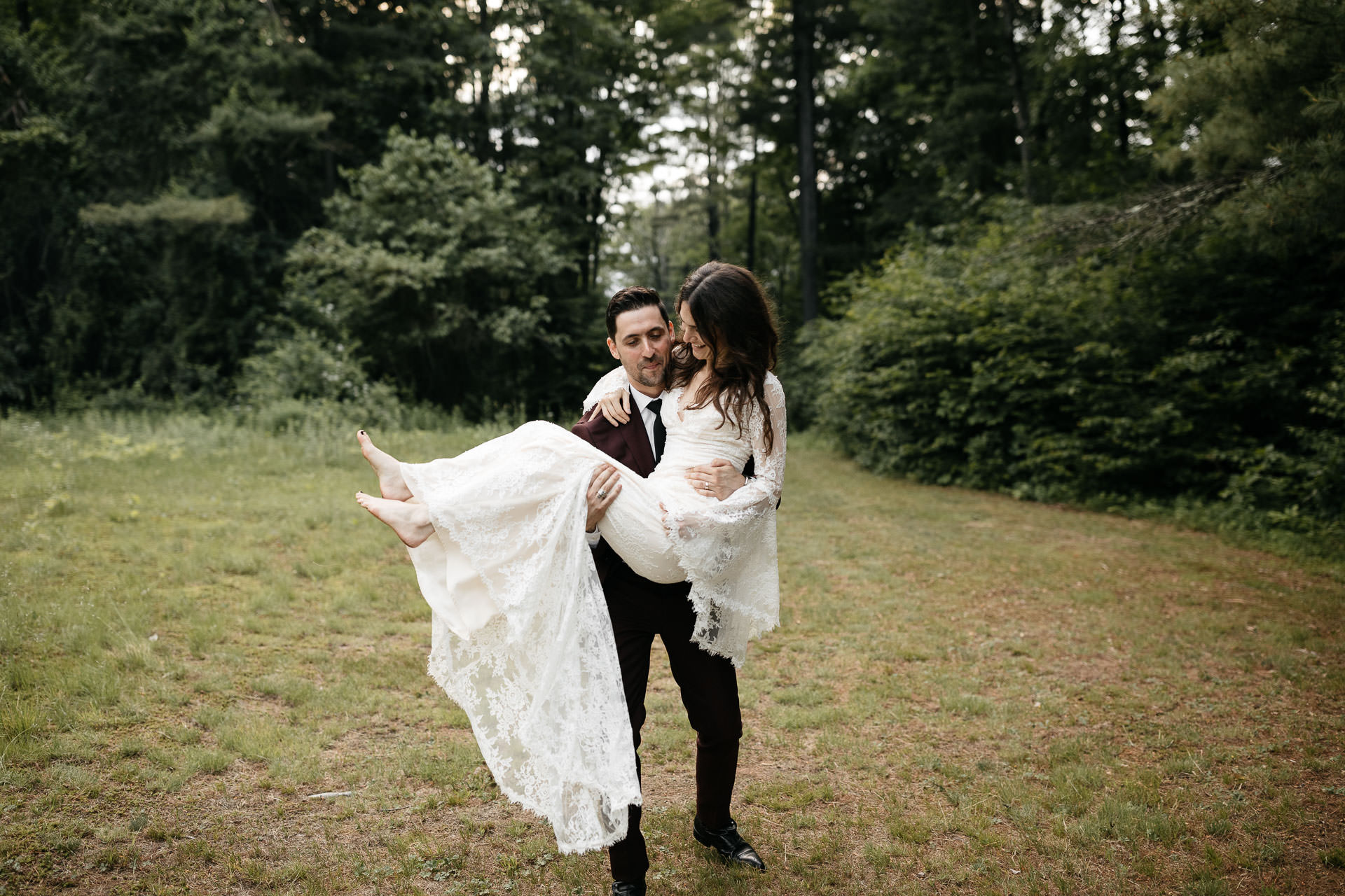 Rachel & David Boho Catskills wedding at Foxfire Moutain House by Jean-Laurent Gaudy