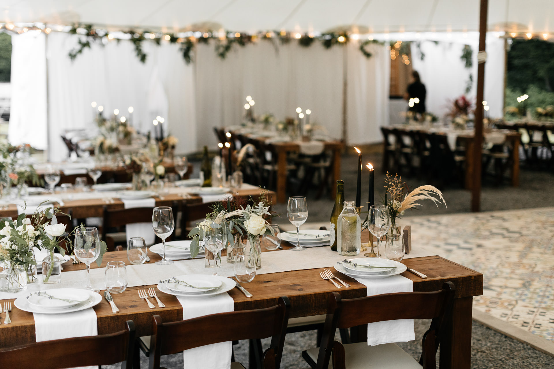 Rachel & David Boho Catskills wedding at Foxfire Moutain House by Jean-Laurent Gaudy