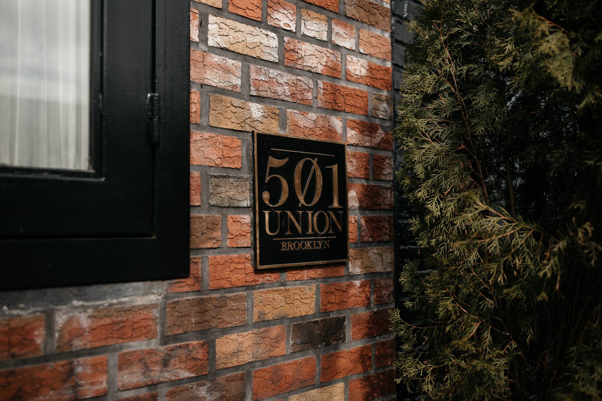 Stephanie & Nick's Wedding at the 501 Union In New York by Jean-Laurent Gaudy