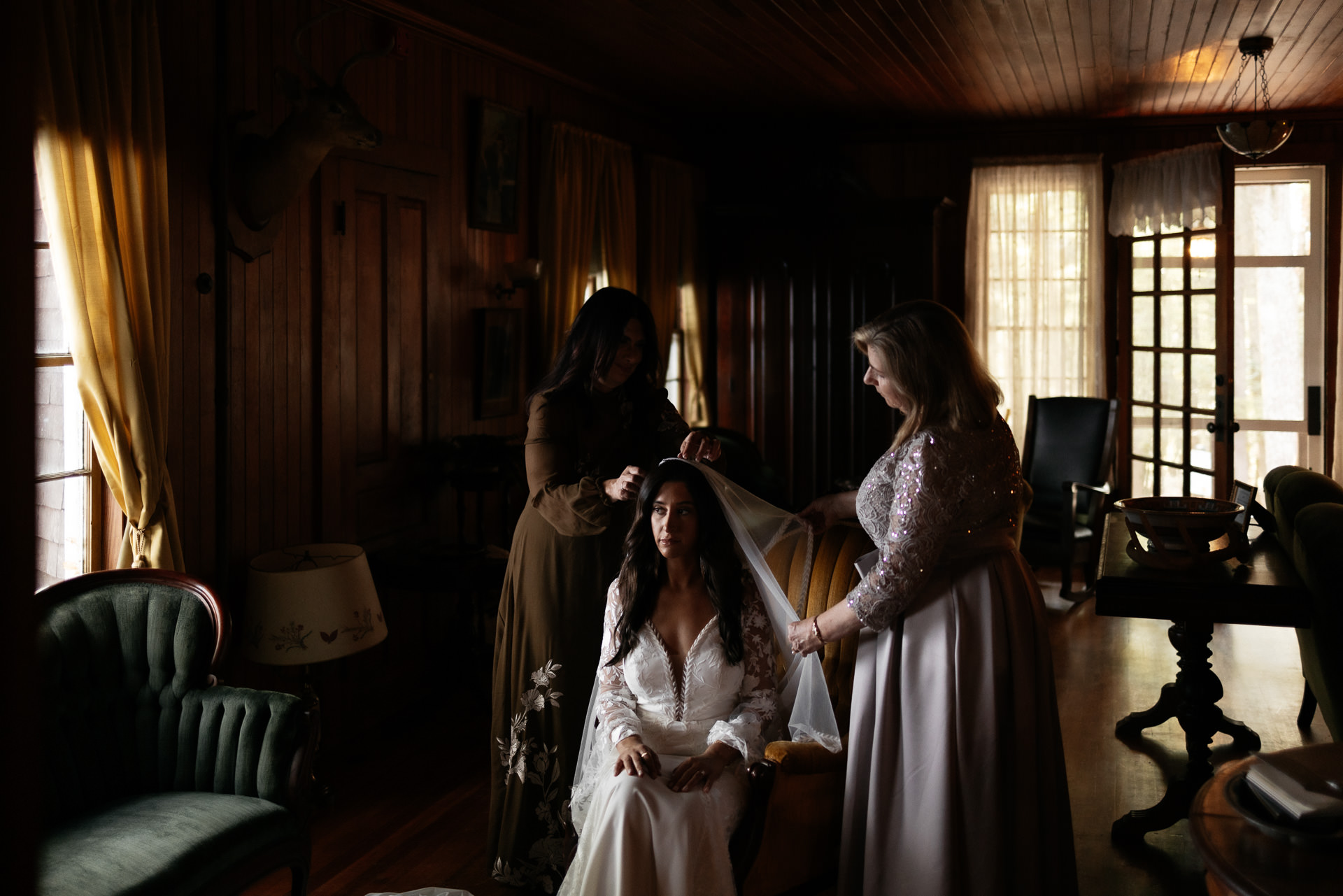 Nicole & Matt Boho Lake Ariel wedding by Jean-Laurent Gaudy